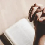 Definisi Damai Sejahtera Menurut Alkitab dan Relevansinya di Kehidupan Modern