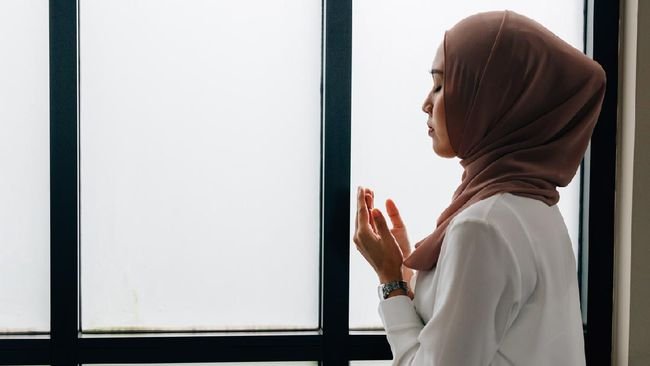 Definisi Ikhlas Menurut Para Ulama Memahami Makna Terdalam Ketulusan dalam Ibadah