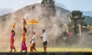 Definisi Kebudayaan Menurut Para Ahli dan Maknanya dalam Kehidupan Modern Definisi Kebudayaan Menurut Para Ahli dan Maknanya dalam Kehidupan Modern